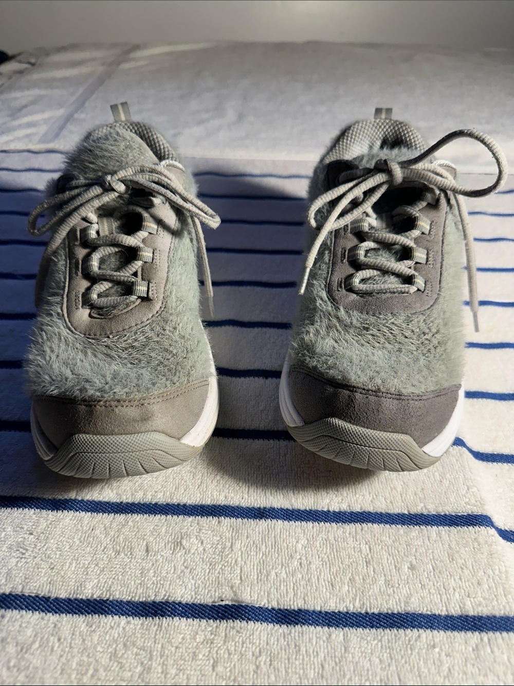 Women's Gray Faux-Fur Lace-Up Ankle Boots - Comfortable Casual Booties